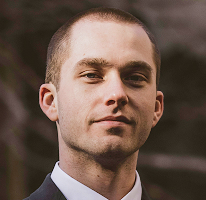 Portrett av Thomas Whitfield, tradinganalytiker og ekspert på kryptomarkedet